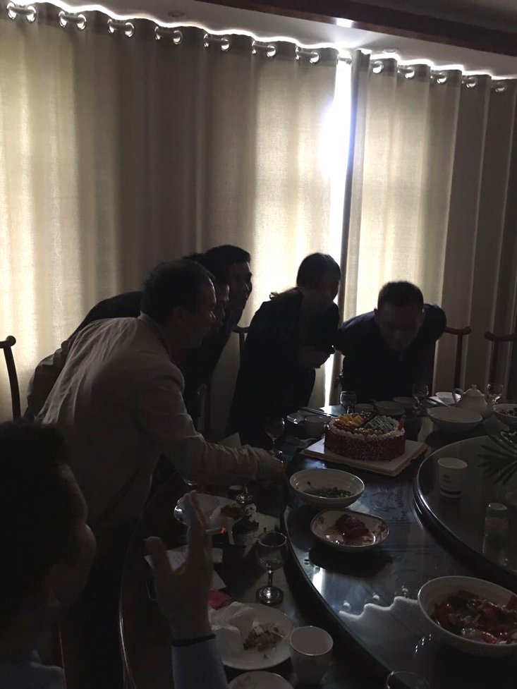 9、10月份員工生日風(fēng)采